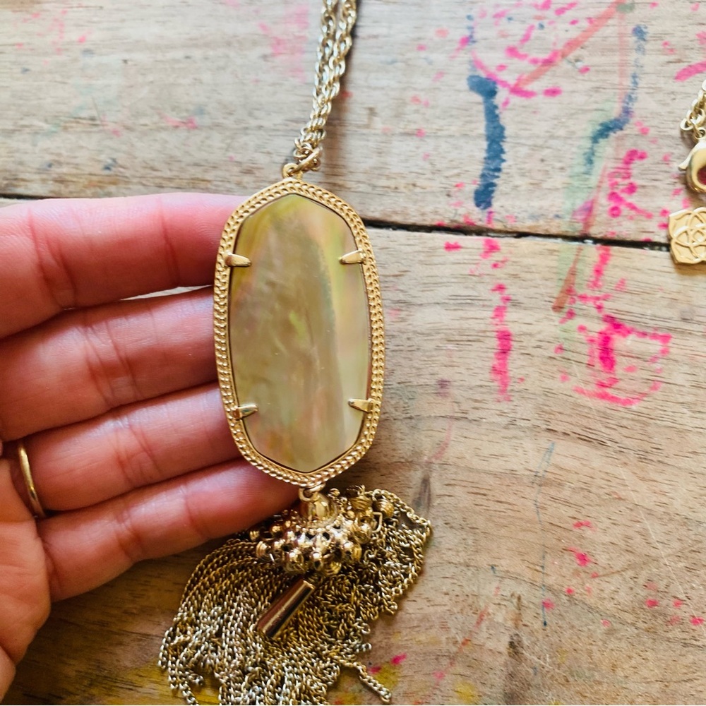 Kendra Scott Tatiana Necklace - Picture 7 of 8